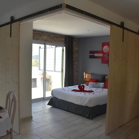 Aux Reves Des Mees Villa Les Mées Екстериор снимка